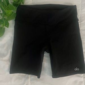 ALO Biker shorts